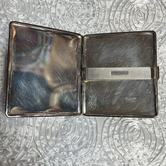 Aristocrat cigarettes Case E.P.N.S. England made - Picture 3 of 9